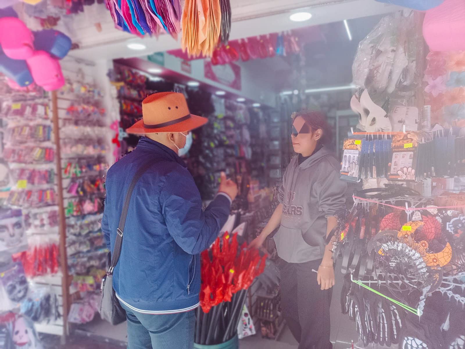 Con diálogo con comerciantes, gobierno de Blanca Angulo garantiza respeto de espacios públicos y libre tránsito